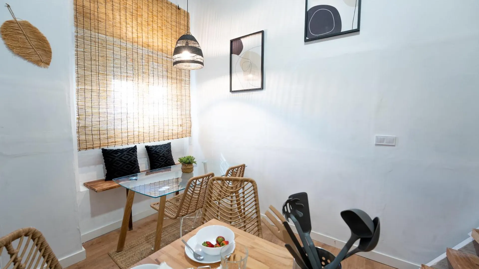 Davila Lofts By Urbanhosting Santander Apartment