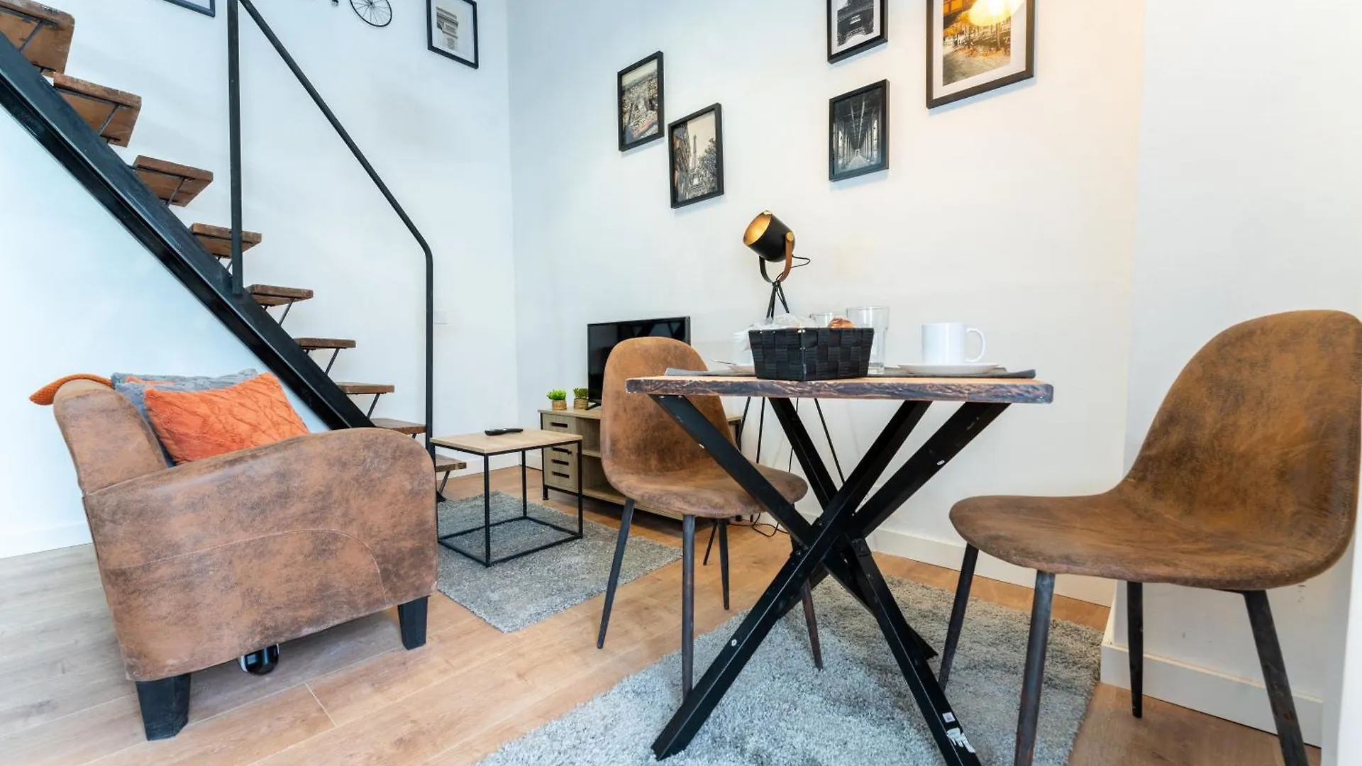 Davila Lofts By Urbanhosting Santander 0*,  Spain