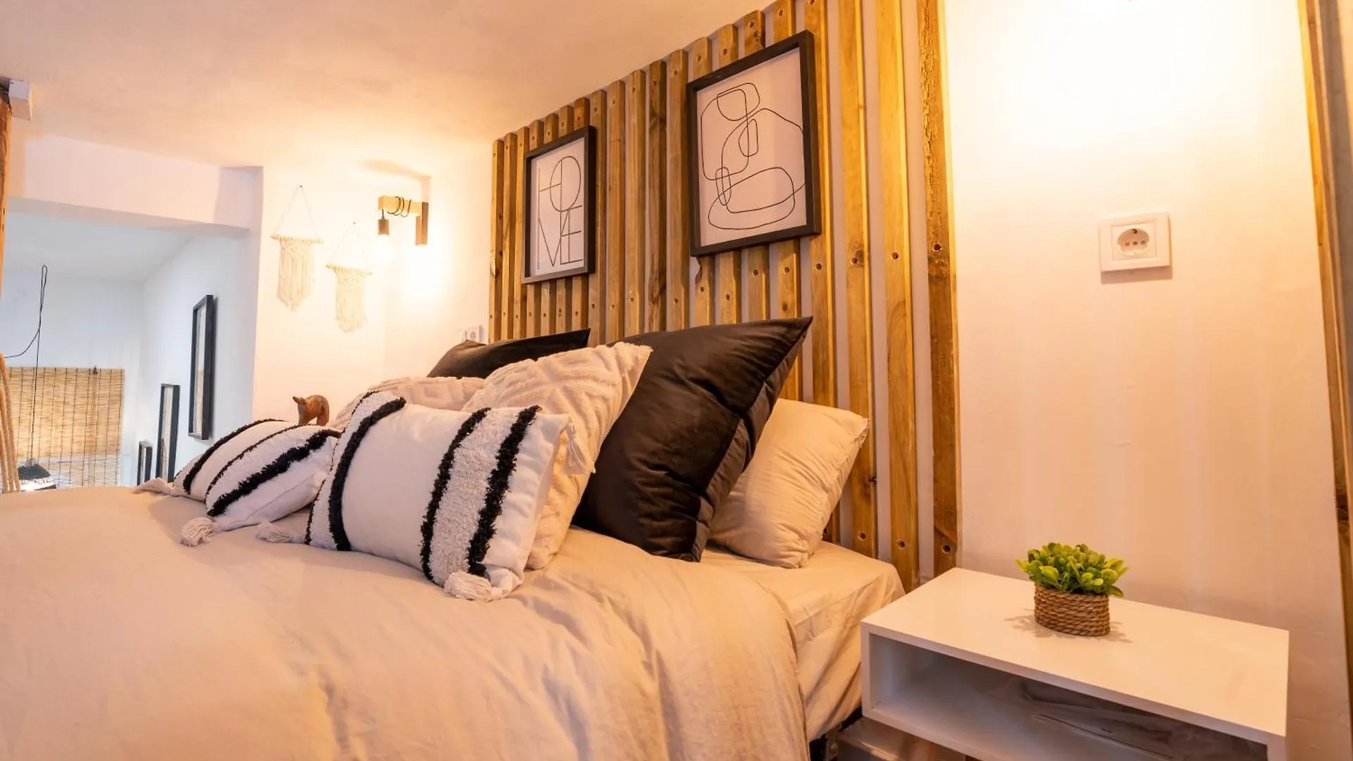 Davila Lofts By Urbanhosting Santander