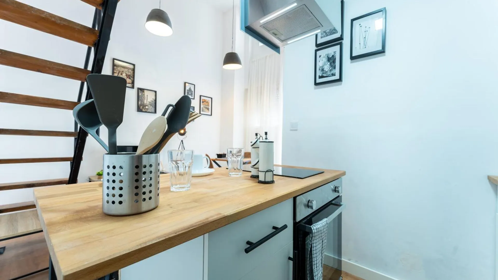 Davila Lofts By Urbanhosting Santander 0*,
